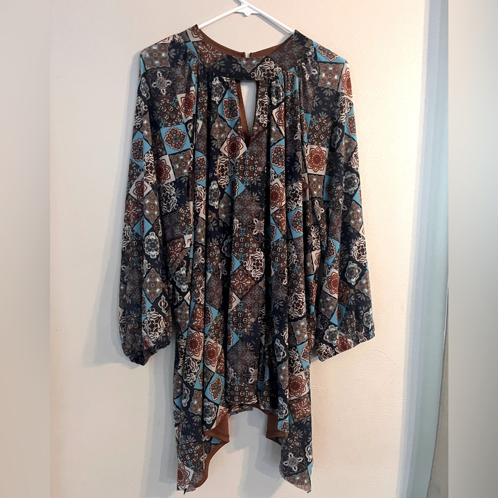 Cato blouse top womens 22/24W patterned blue brown lined asymmetrical lined boho